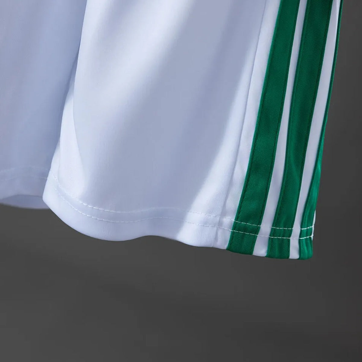 KIT DE CRIANÇA CELTIC PRINCIPAL 2026/27