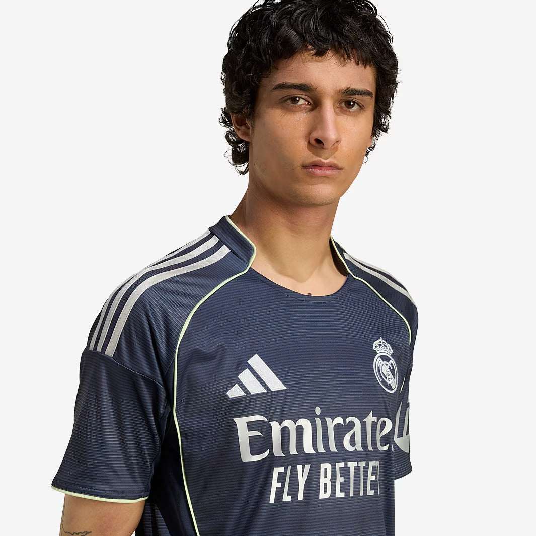 Camisola Real Madrid 2025/26 II Torcedor