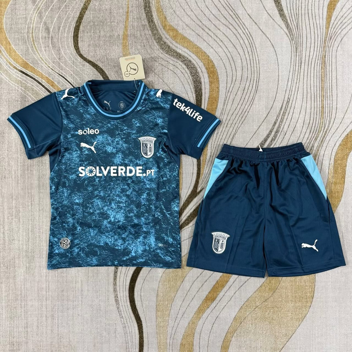 Third 26/27 Kids Shirt Kit