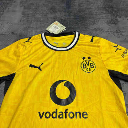 KIT DE CRIANÇA BORUSSIA DORTMUND PRINCIPAL 2026/27