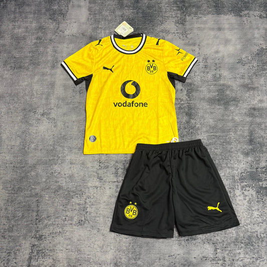 KIT DE CRIANÇA BORUSSIA DORTMUND PRINCIPAL 2026/27