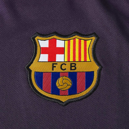 Retro Away 2016/17 Shirt
