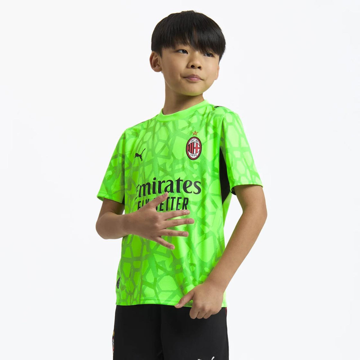 KIT DE CRIANÇA MILAN GUARDA REDES 2026/27