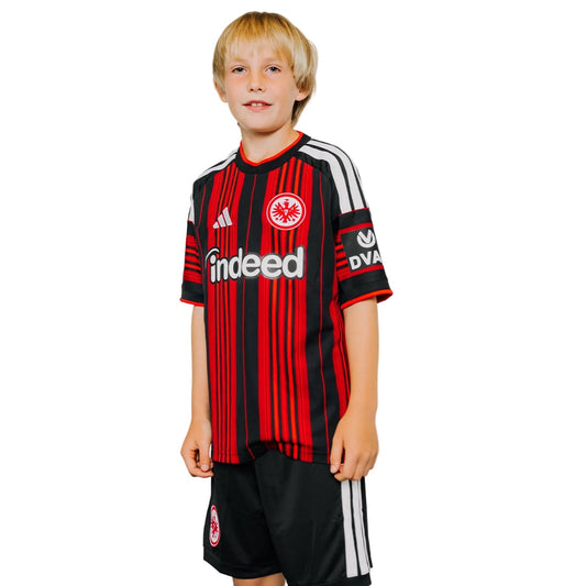 KIT DE CRIANÇA EINTRACHT FRANKFURT PRINCIPAL 2026/27