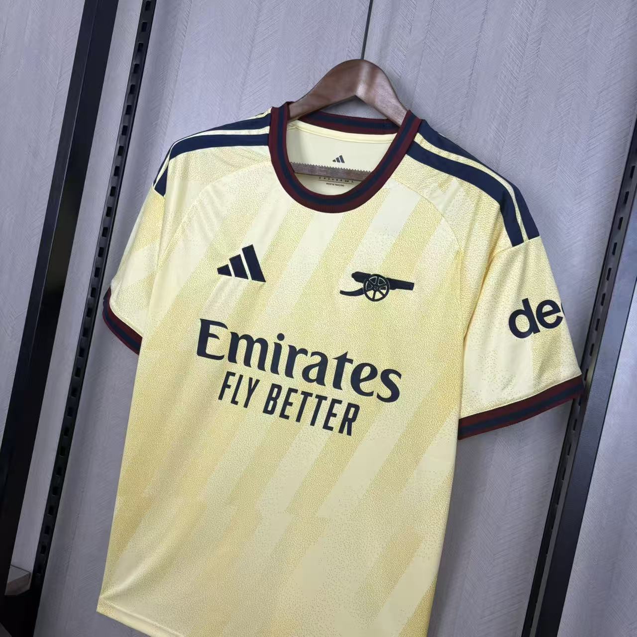 Camisola Arsenal Terceira amarela 2026/27