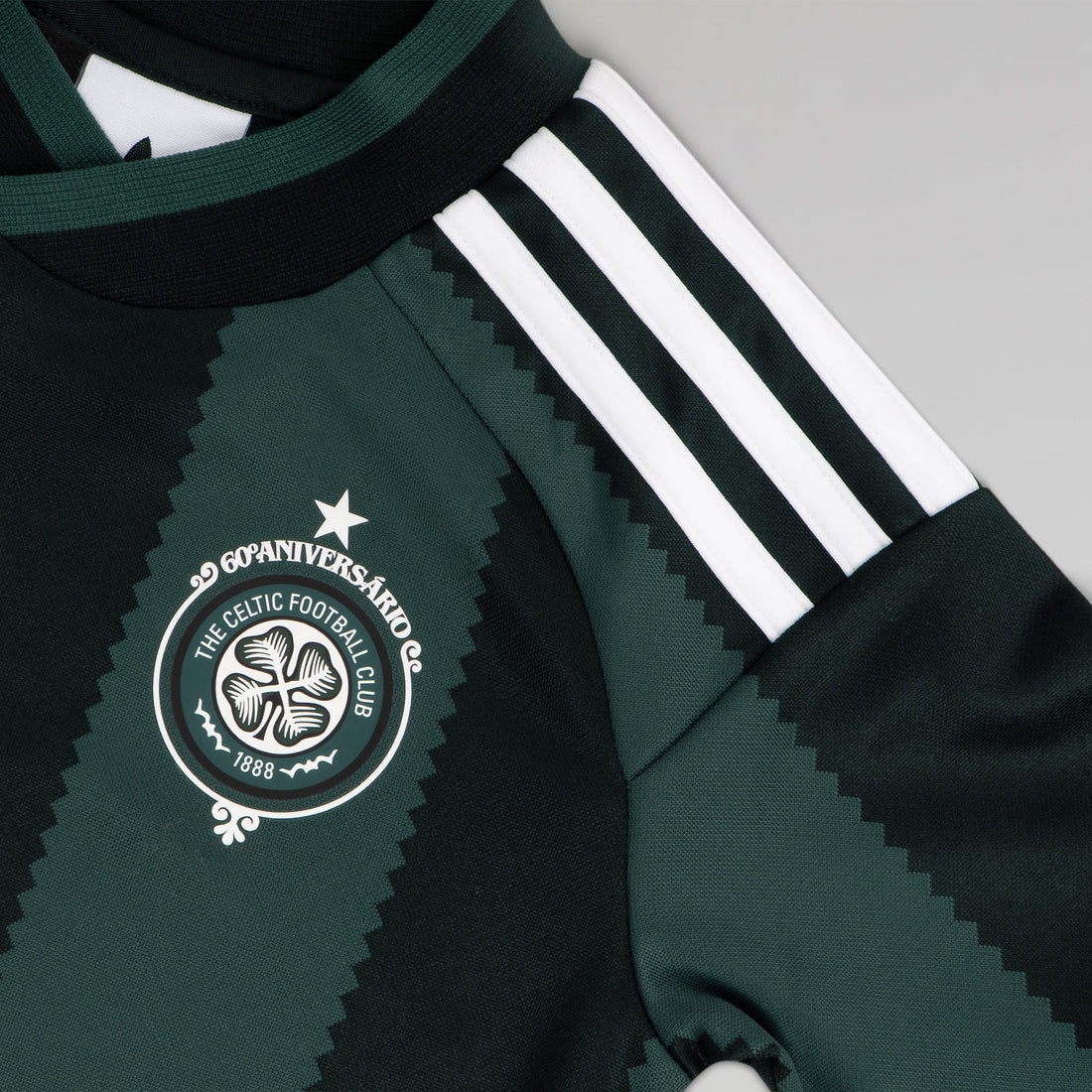 KIT DE CRIANÇA CELTIC ALTERNATIVO 2026/27