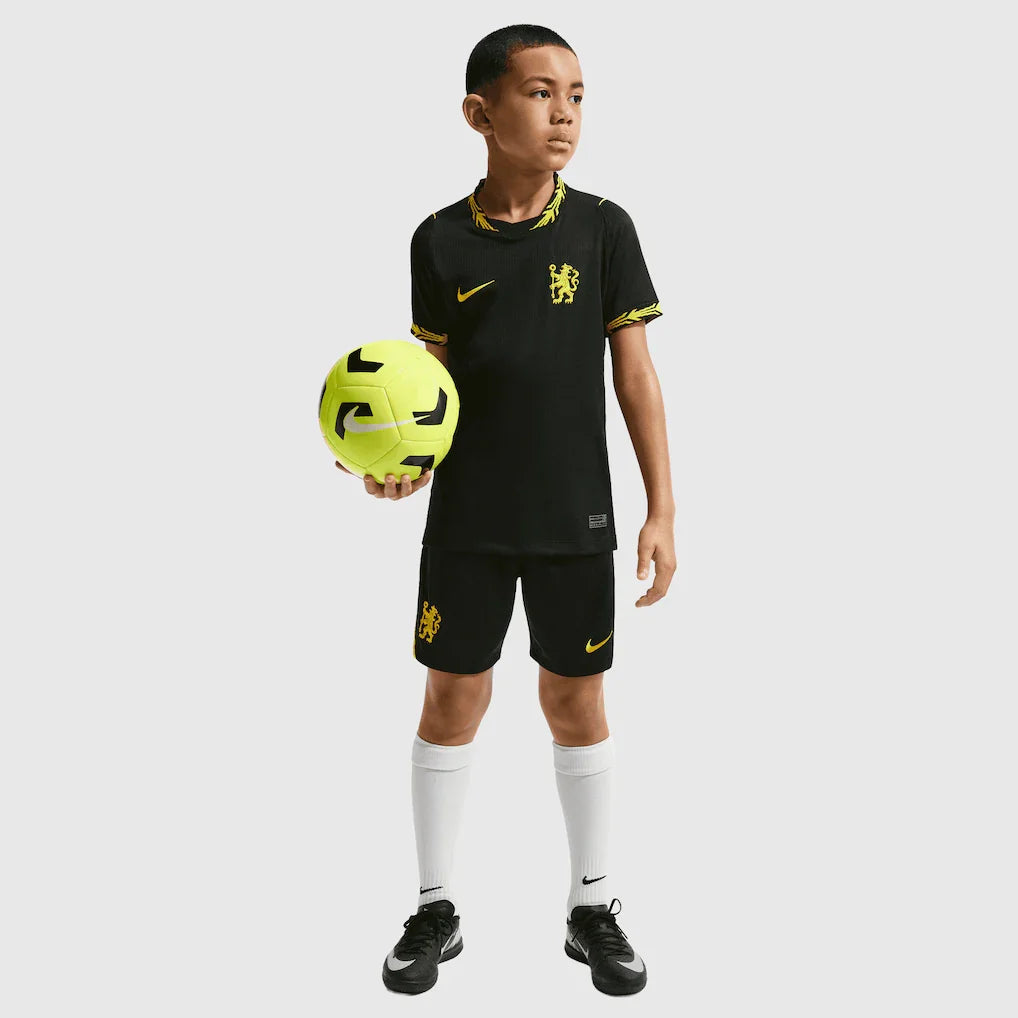 Conjunto Infantil Chelsea alternativa preta 2026/27