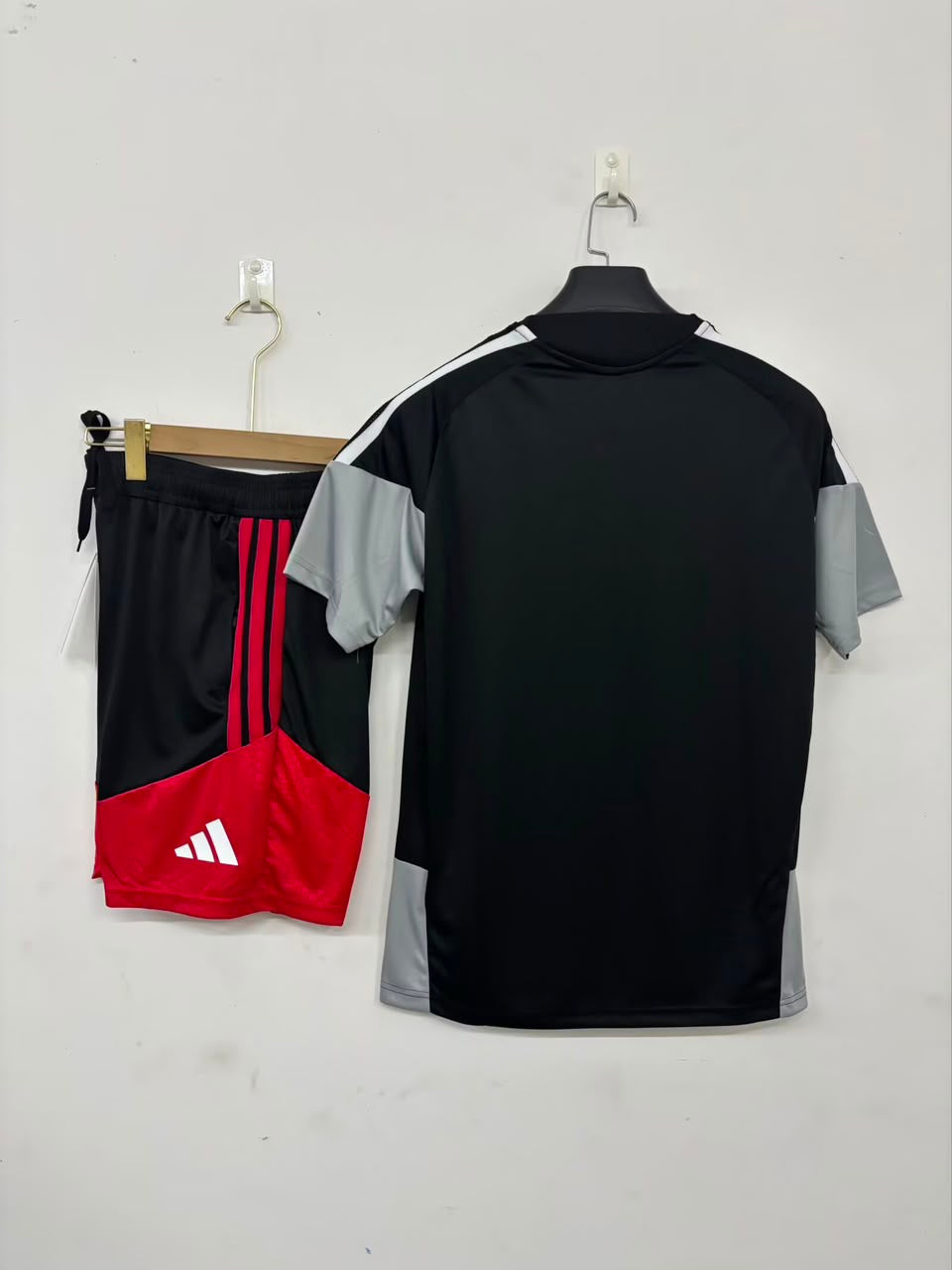 BENFICA CONJUNTO DE TREINO 2026/27