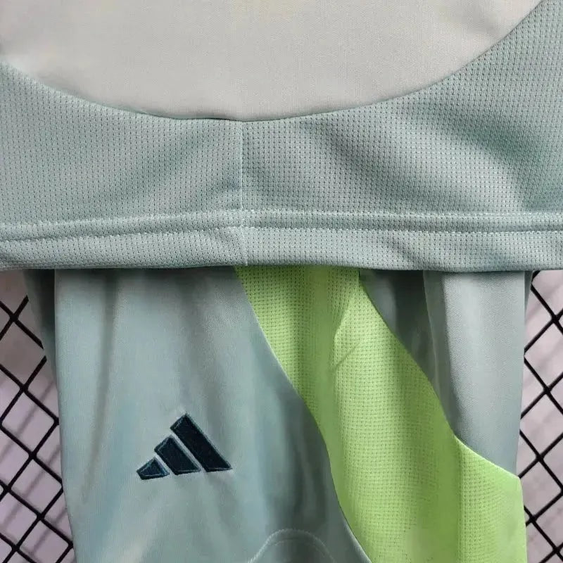 Away 24/25 Kids Shirt Kit