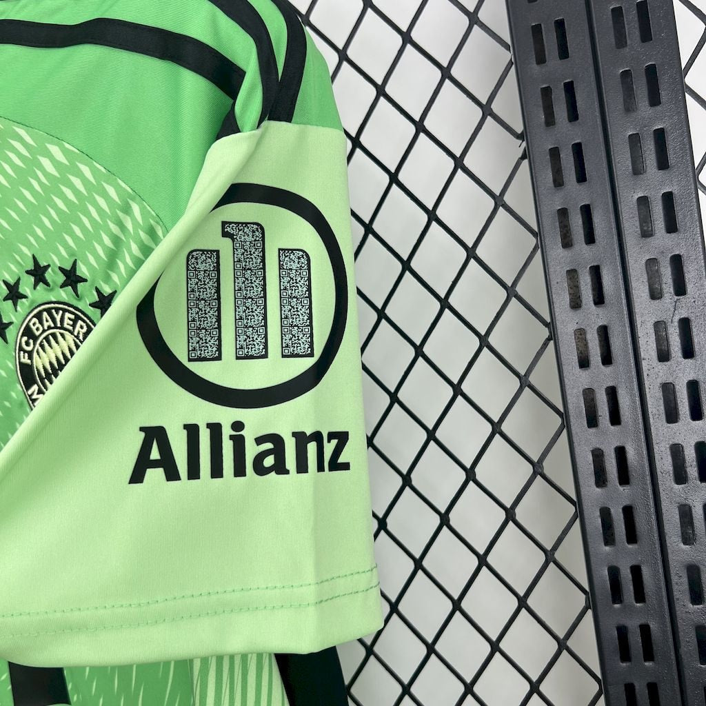 Goalkeeper 25/26 Shirt