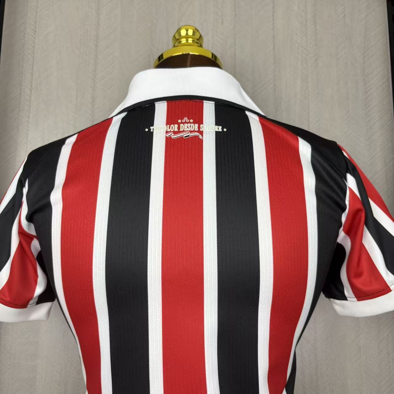 SÃO PAULO FC MULHER ALTERNATIVO TRICOLOR 2026/27