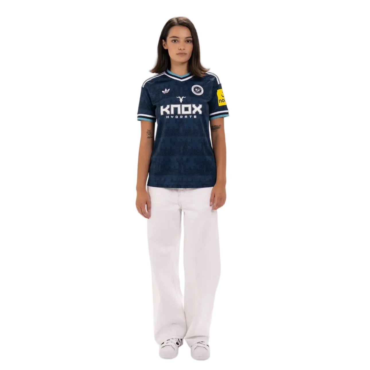 CAMISOLA FEMININA NEWCASTLE ALTERNATIVA 2026/27