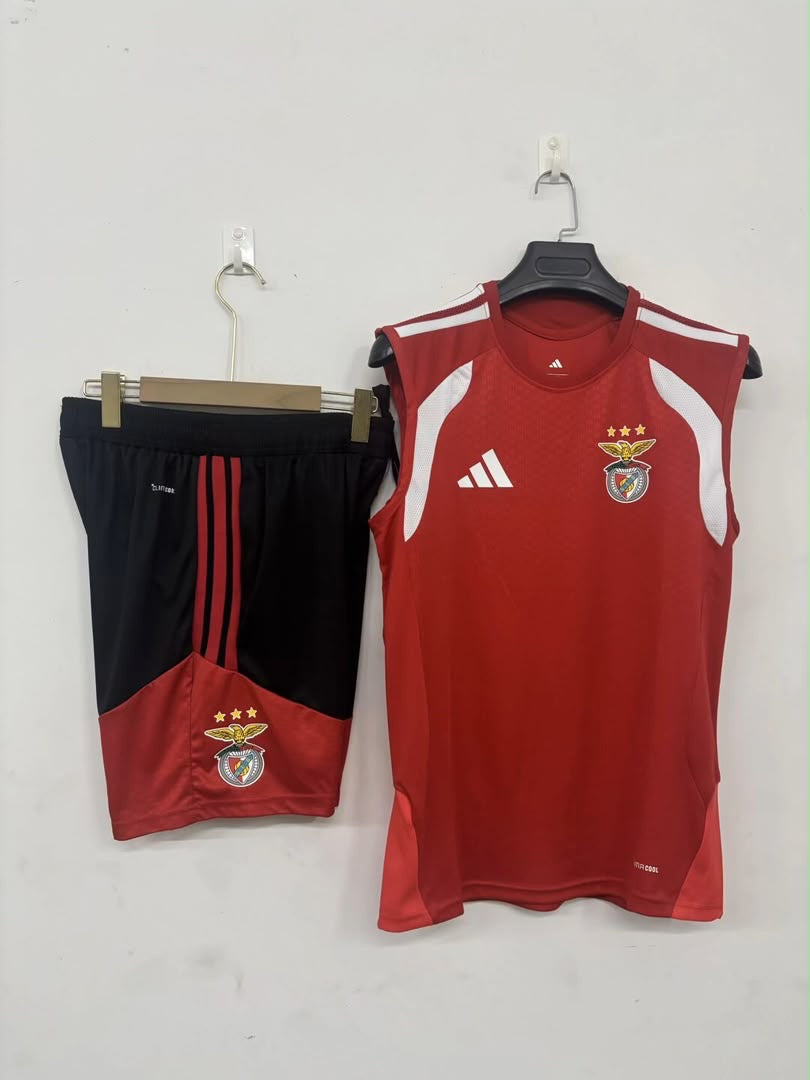 BENFICA CONJUNTO DE TREINO SEM MANGAS (CAVA) ADULTO 2026/27