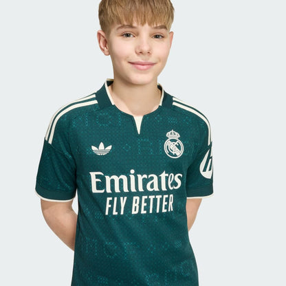 Conjunto Infantil Real Madrid Alternativo 2026/27