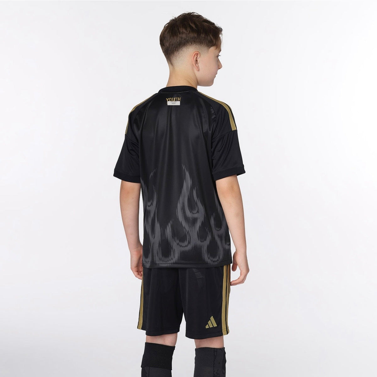 KIT DE CRIANÇA JUVENTUS TERCEIRO 2026/27
