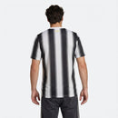 Camisola Retrô Juventus 2011/12 I