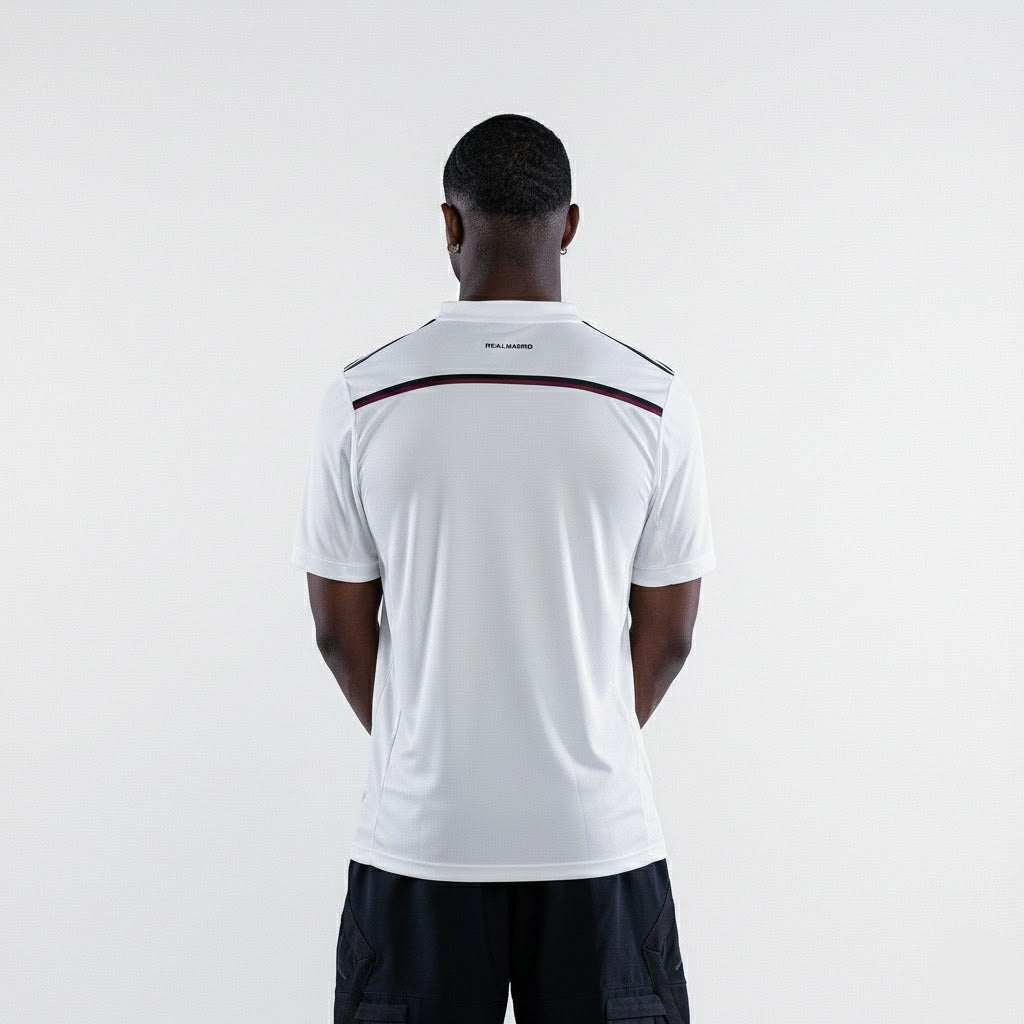 Camisola Retrô Real Madrid 2014/15 I