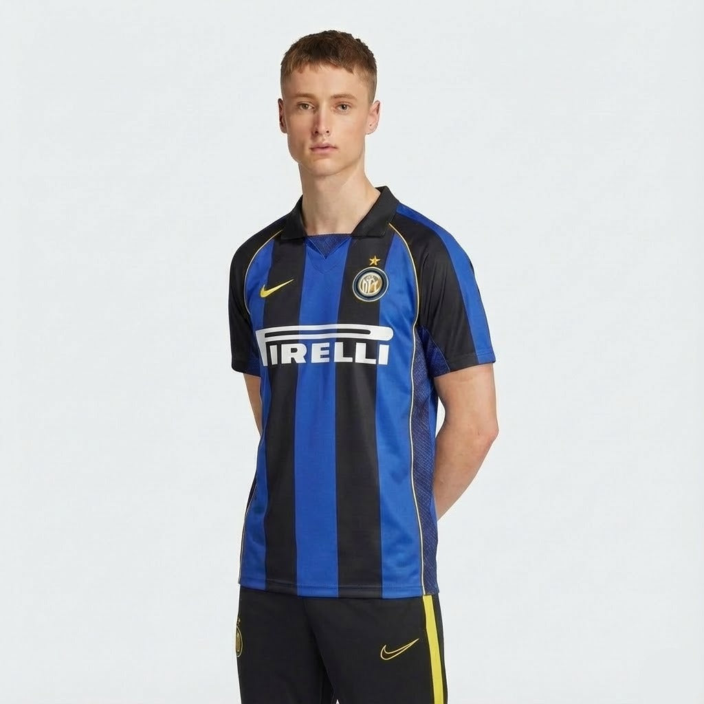 Camisola Retrô Inter de Milão 2001/02 I