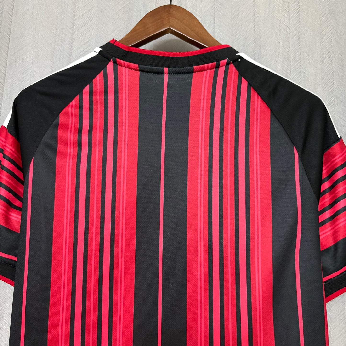 EINTRACHT FRANKFURT HOME 2026/27