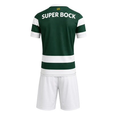 KIT DE CRIANÇA SPORTING PRINCIPAL 120 ANOS COM CALÇÃO BRANCO 2026/27 - [PRÉ VENDA: 11 A 22 DIAS ÚTEIS]