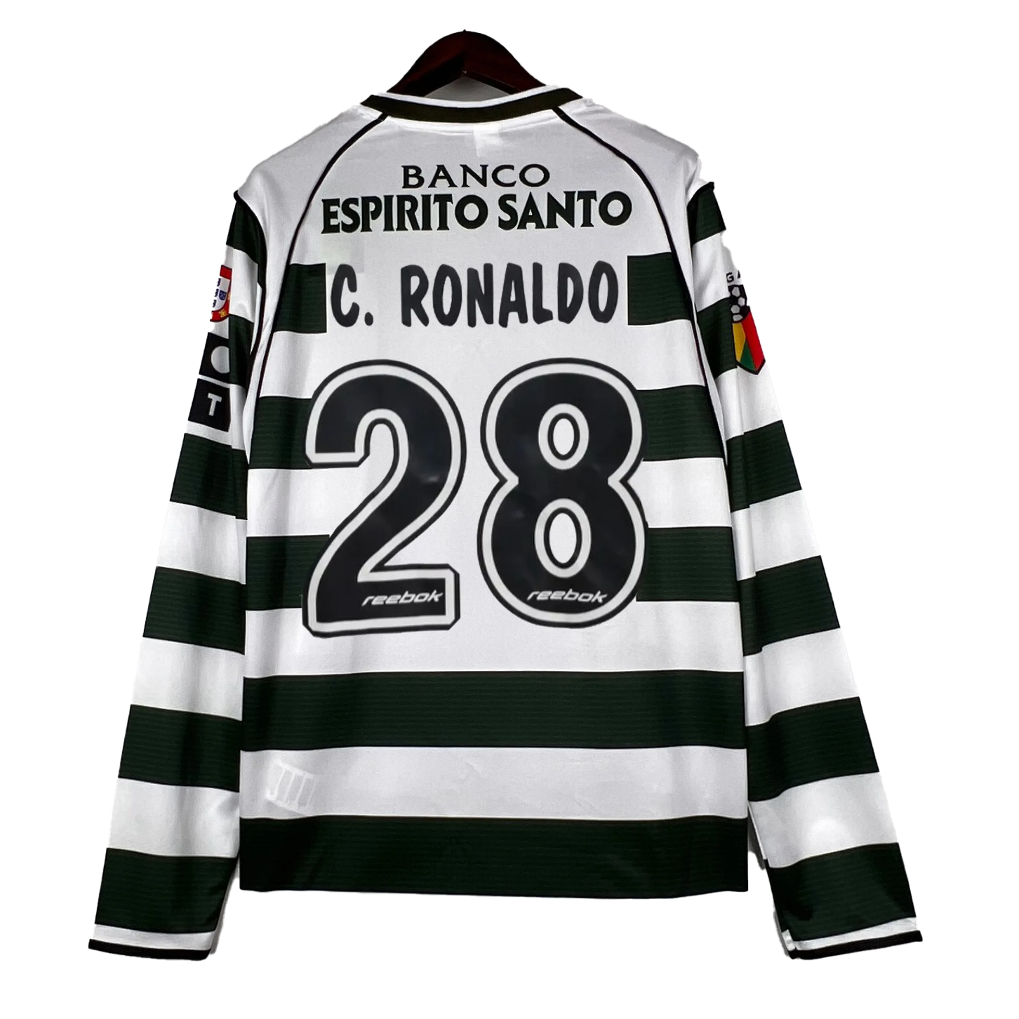 Detalhe da camisola Sporting Retro 2001/03

