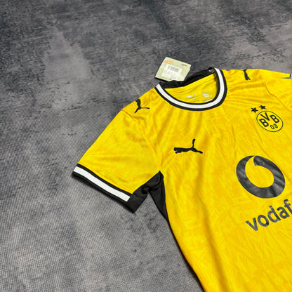 KIT DE CRIANÇA BORUSSIA DORTMUND PRINCIPAL 2026/27