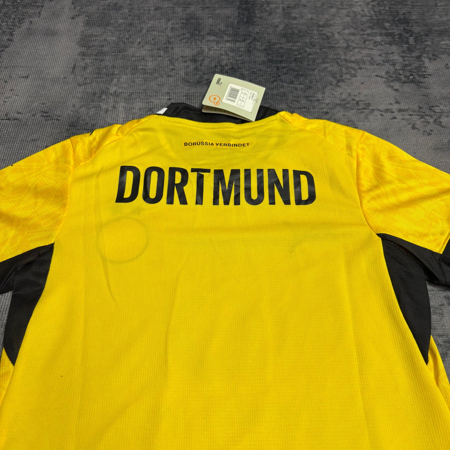KIT DE CRIANÇA BORUSSIA DORTMUND PRINCIPAL 2026/27