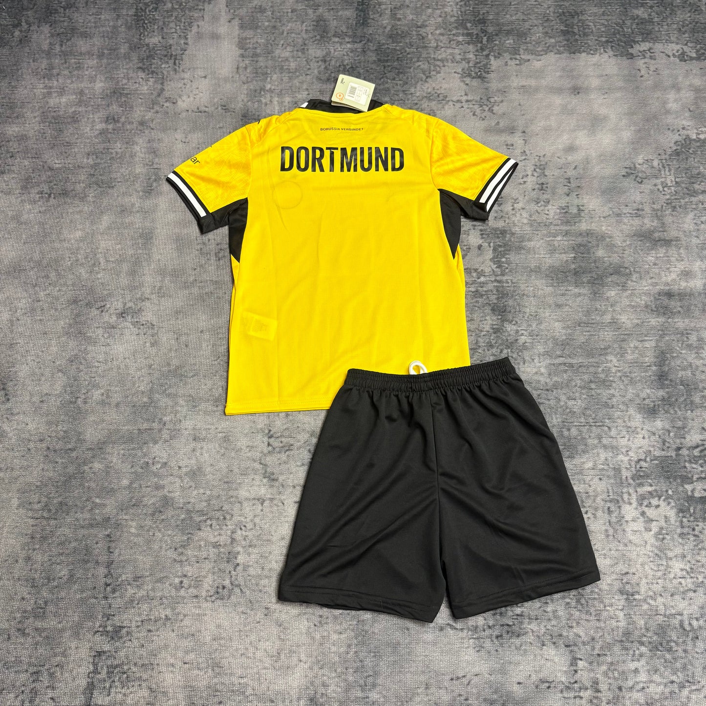 KIT DE CRIANÇA BORUSSIA DORTMUND PRINCIPAL 2026/27