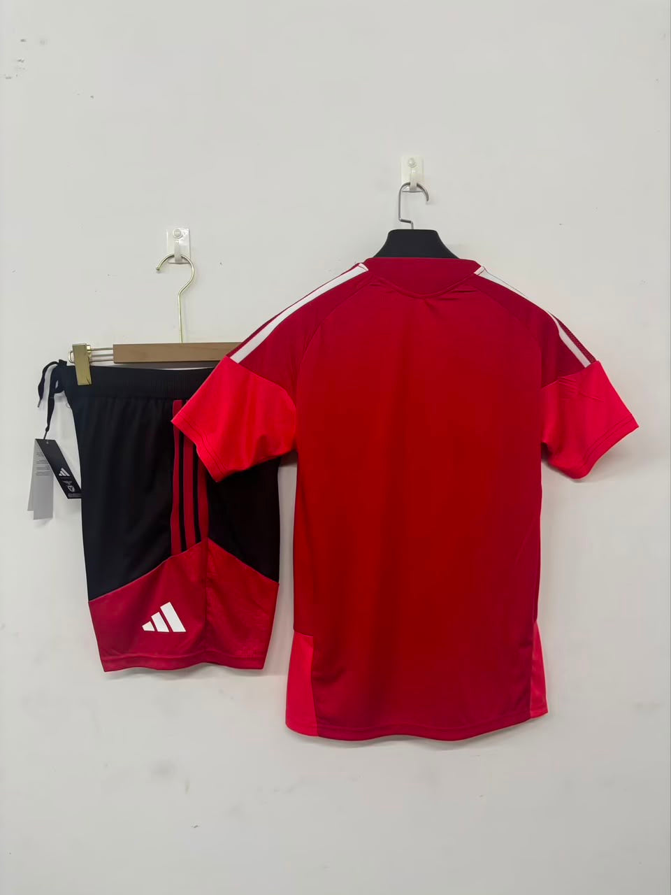 Training 26/27 Men’s Shirt Kit