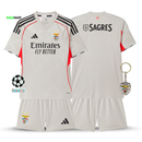 Conjunto Infantil Benfica Alternativa Bege 2025/26 - ÚLTIMAS UNIDADES! 🔥🦅