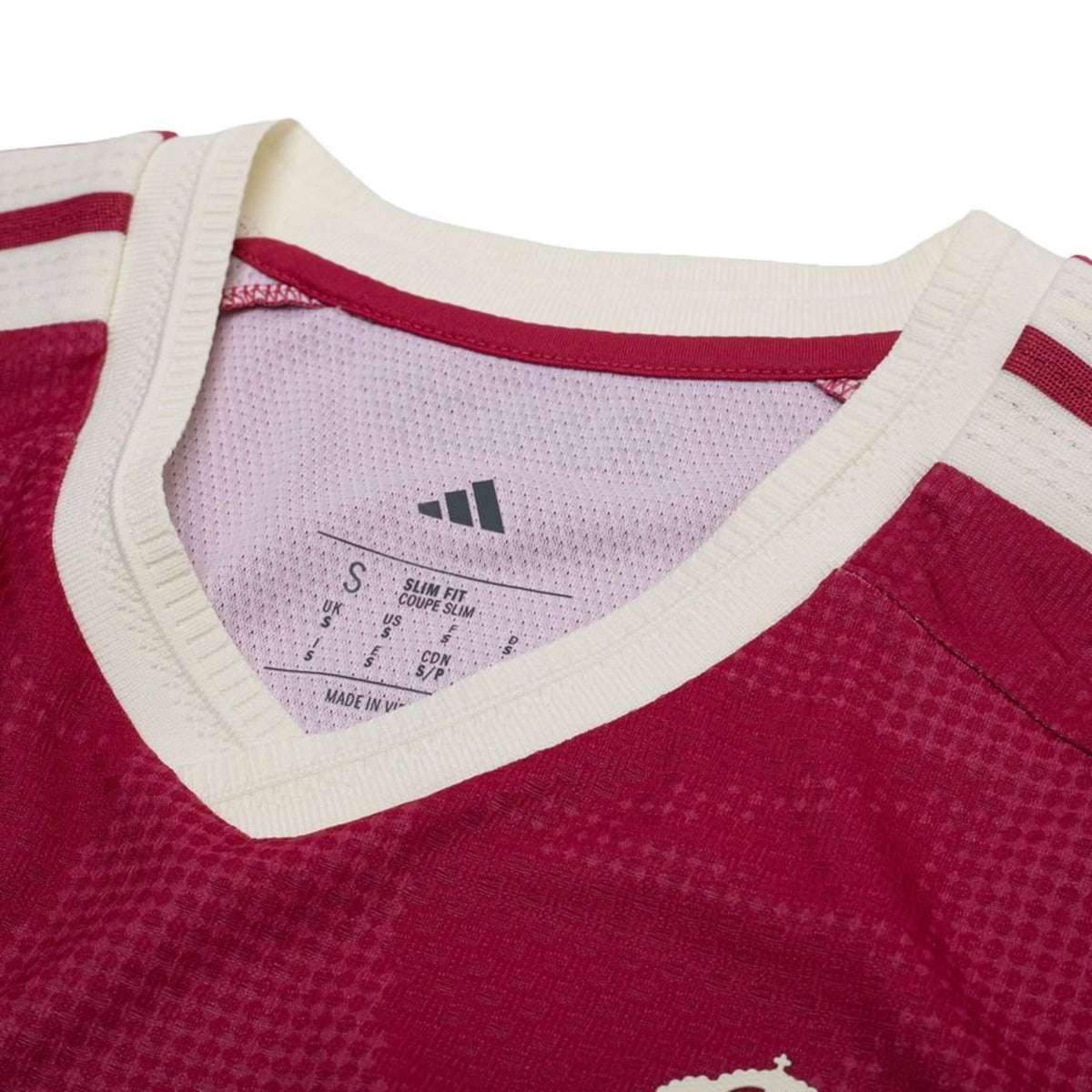 Camisola Terceiro Equipamento 26/27 Versão Jogador Manga Comprida